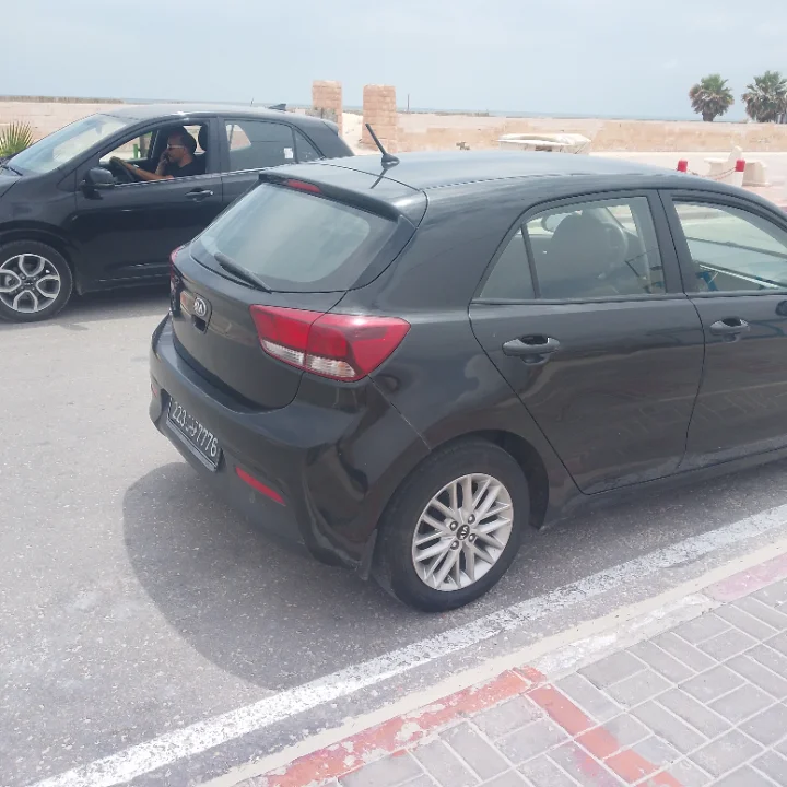 Kia RIO 2021