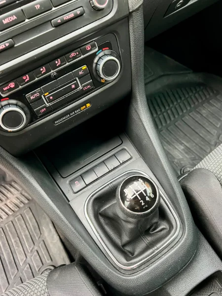 Volkswagen Golf 6 - Photo 6