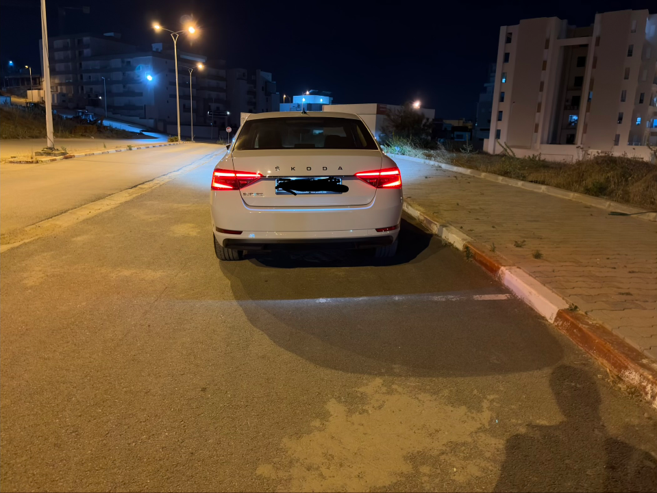 Skoda Superb - Photo 9