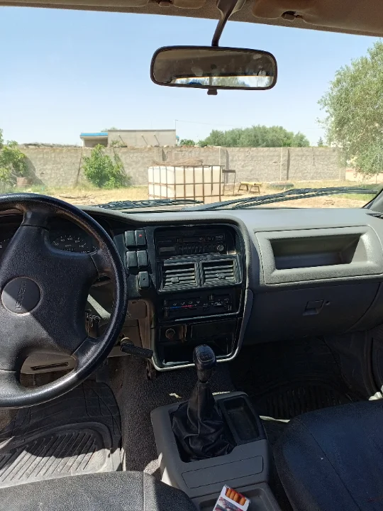 Isuzu AUTRE - Photo 3