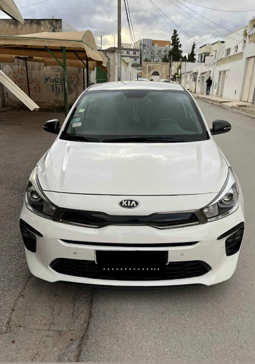 Kia RIO - Photo 3