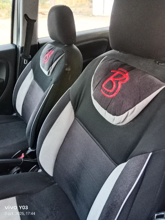 Fiat GRANDE PUNTO - Photo 8