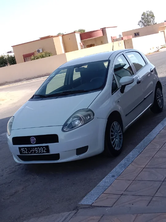 Fiat GRANDE PUNTO 2011