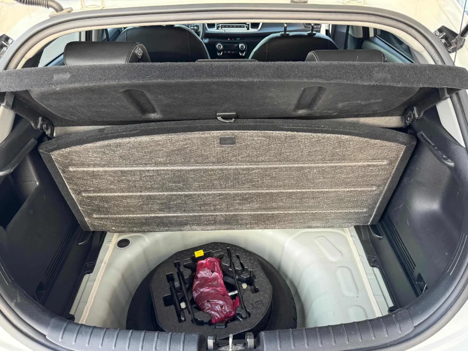 Kia RIO - Photo 2