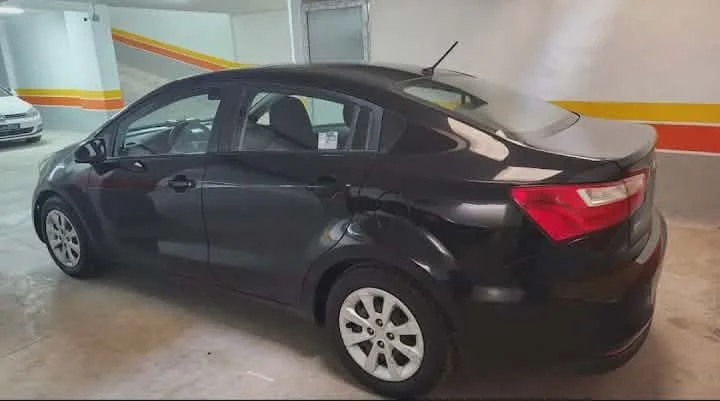 Kia RIO - Photo 3