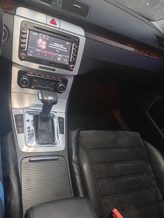 Volkswagen Passat - Photo 3