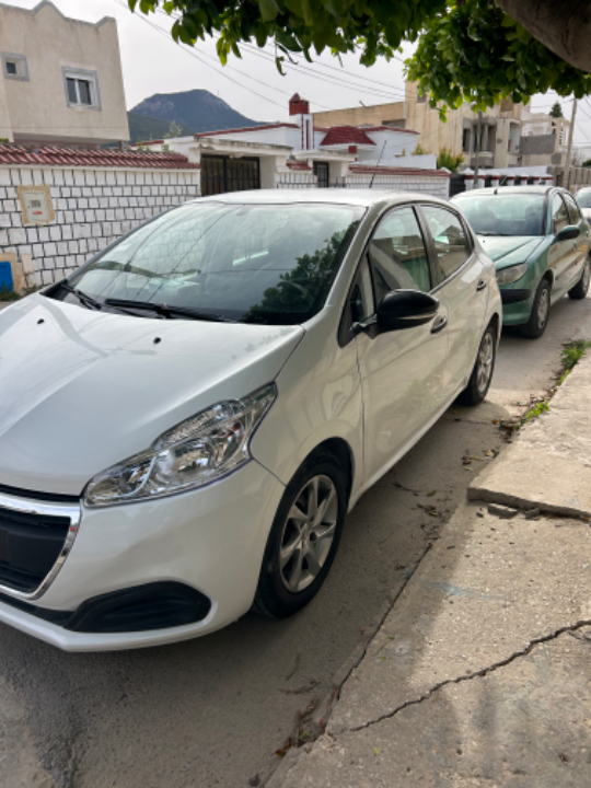 Peugeot 208 2017