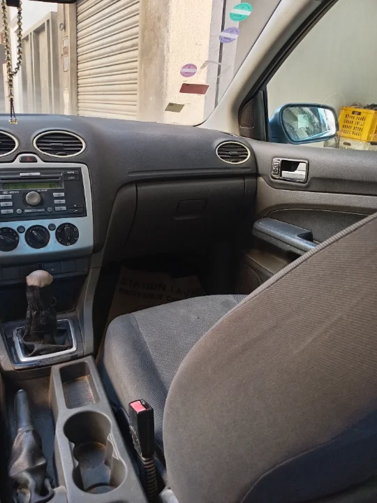 Ford FOCUS - Photo 9