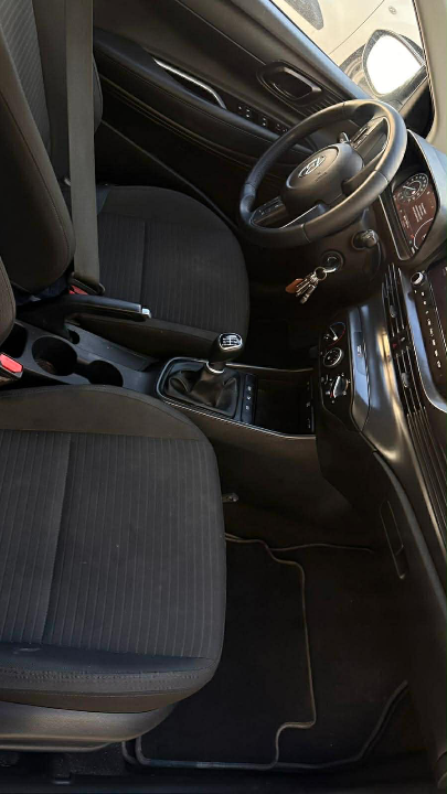 Hyundai I20 - Photo 3
