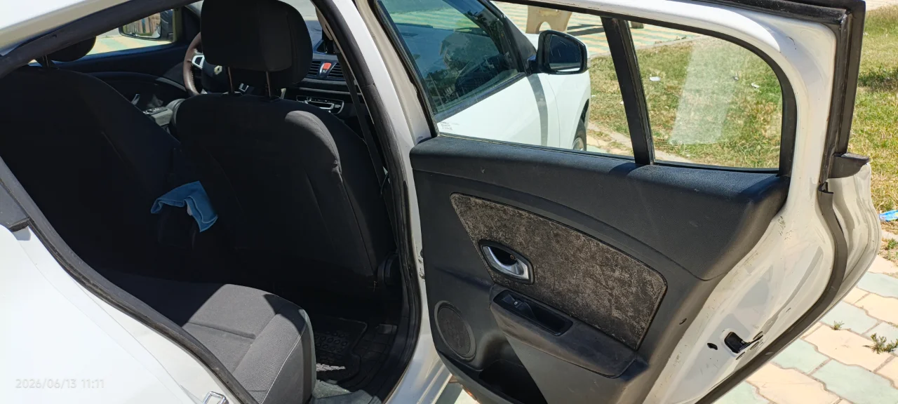 Renault Megane - Photo 4