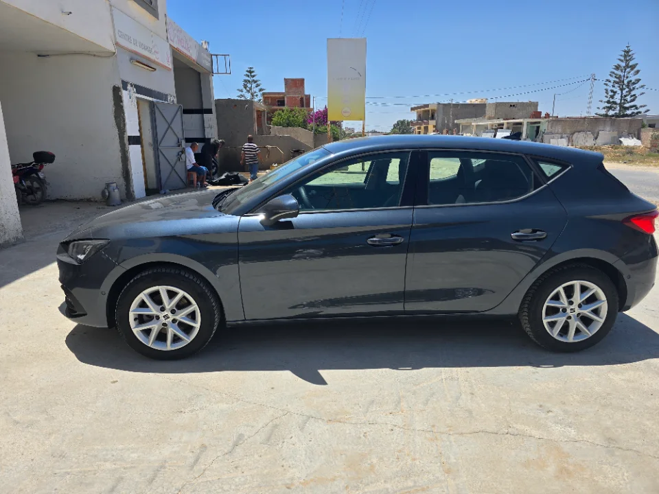 Seat Leon - Photo 9