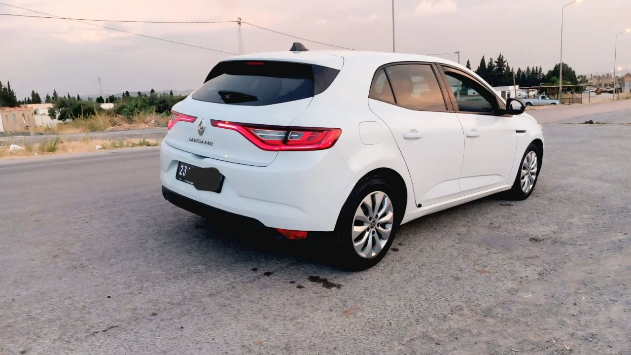 Renault Megane - Photo 8
