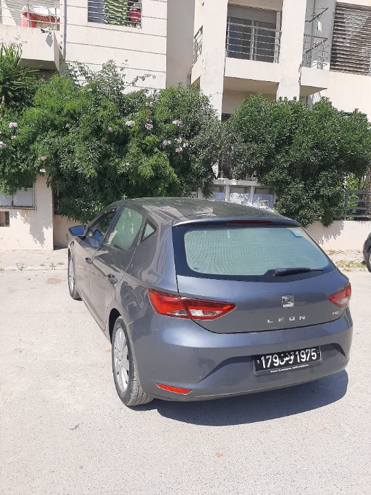 Seat Leon - Photo 4