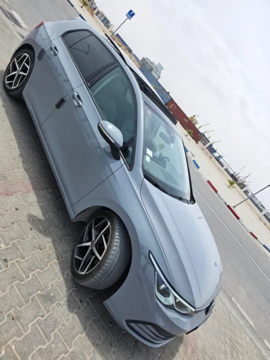 Volkswagen Golf 8 - Photo 12