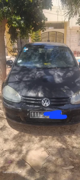 Golf 5 à vendre  à gabes