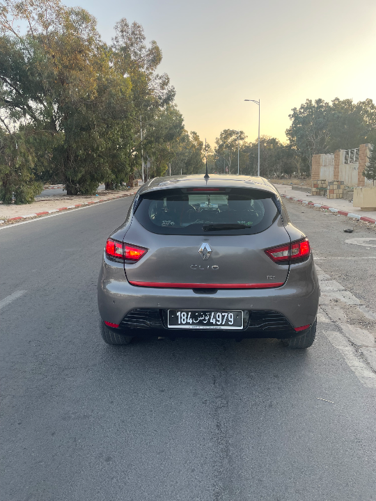 Renault Clio - Photo 7
