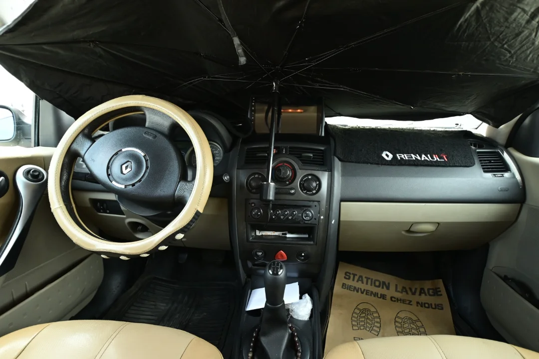 Renault Megane - Photo 2