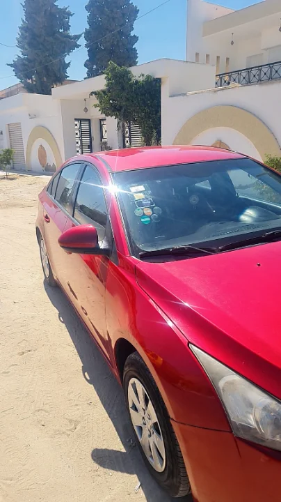 Chevrolet CRUZE - Photo 3