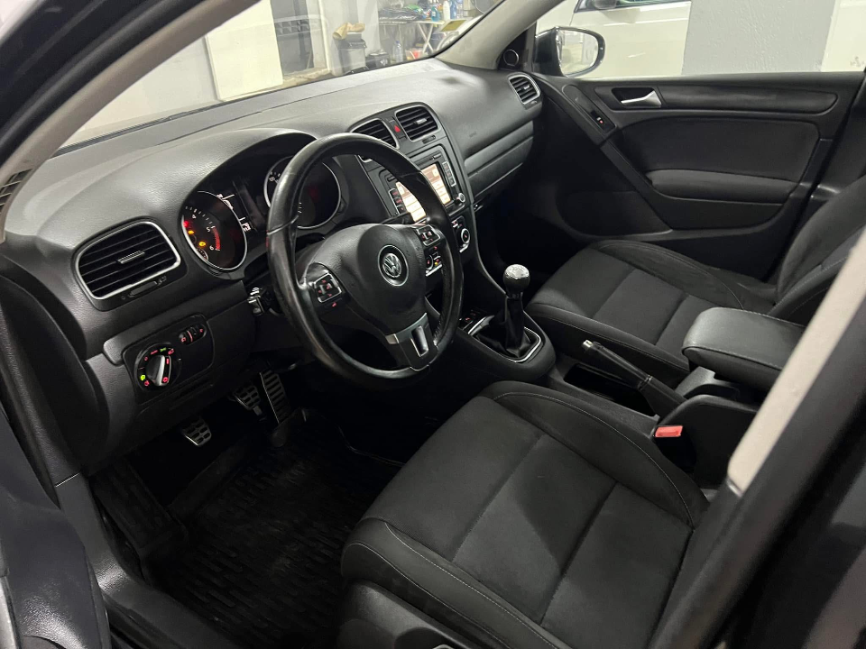 Volkswagen Golf 6 - Photo 9