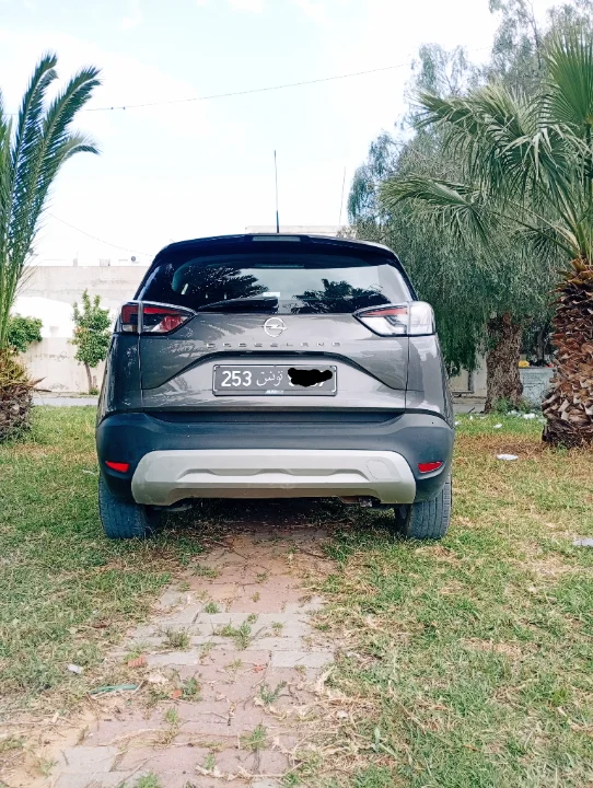 Opel Crossland X - Photo 9