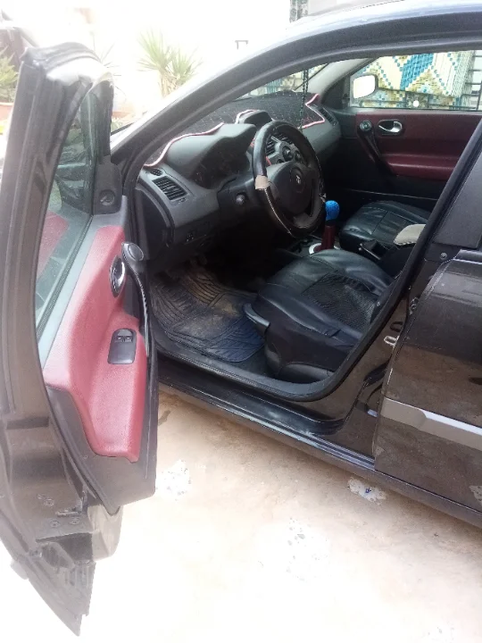 Renault Megane - Photo 2