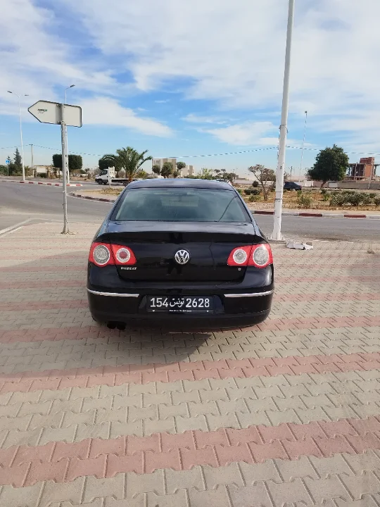Volkswagen Passat - Photo 4