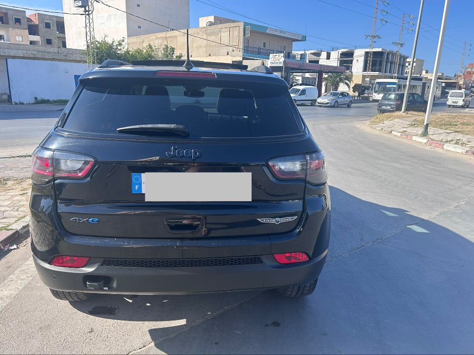Jeep COMPASS - Photo 8