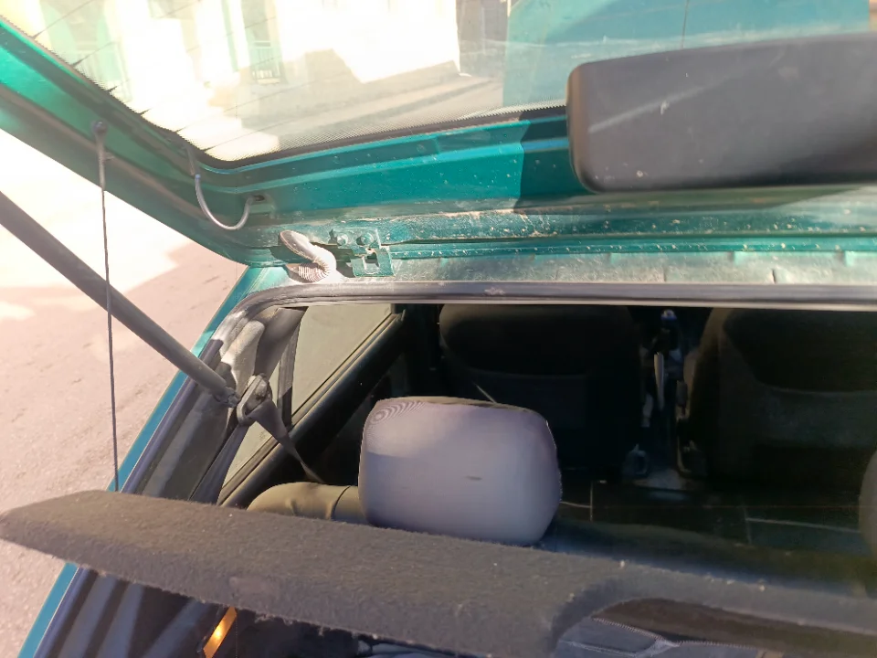 Peugeot 106 - Photo 4