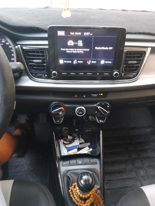 Kia RIO - Photo 6
