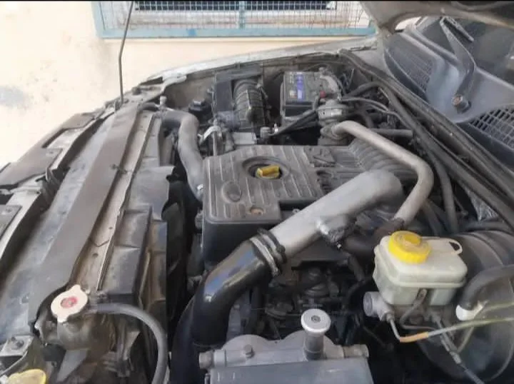 Mahindra XUV 500 - Photo 4