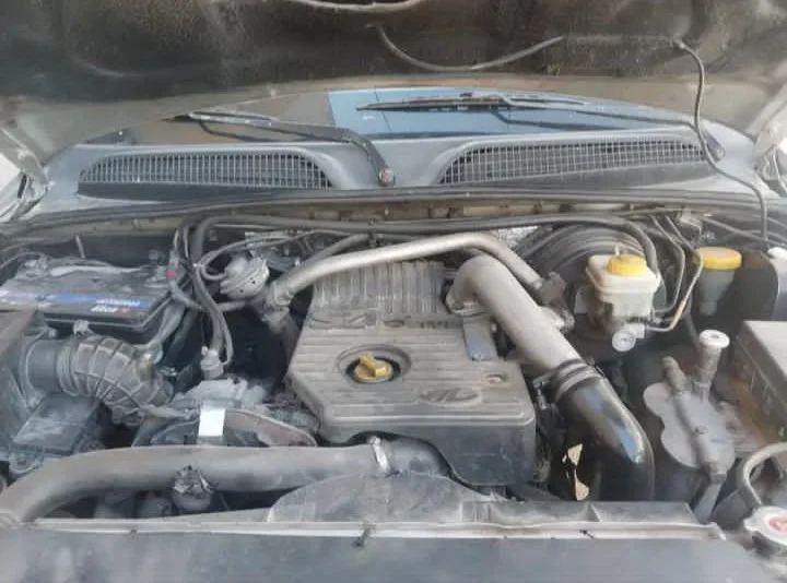 Mahindra XUV 500 - Photo 3