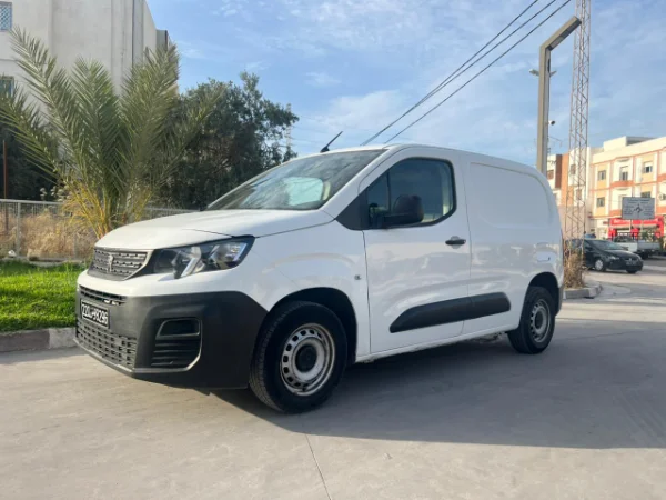 Peugeot Partner - Photo 12