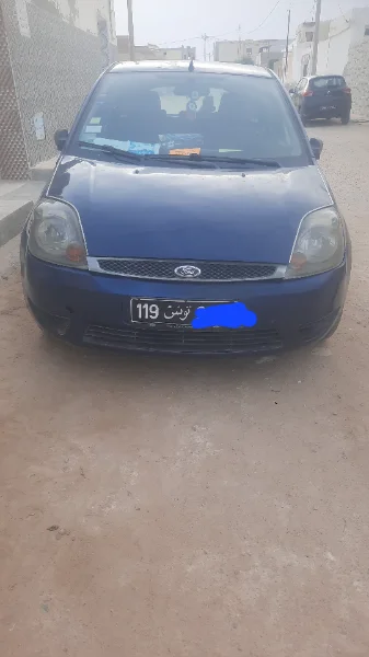 Ford Fiesta 2005 - 290 350 km - Essence