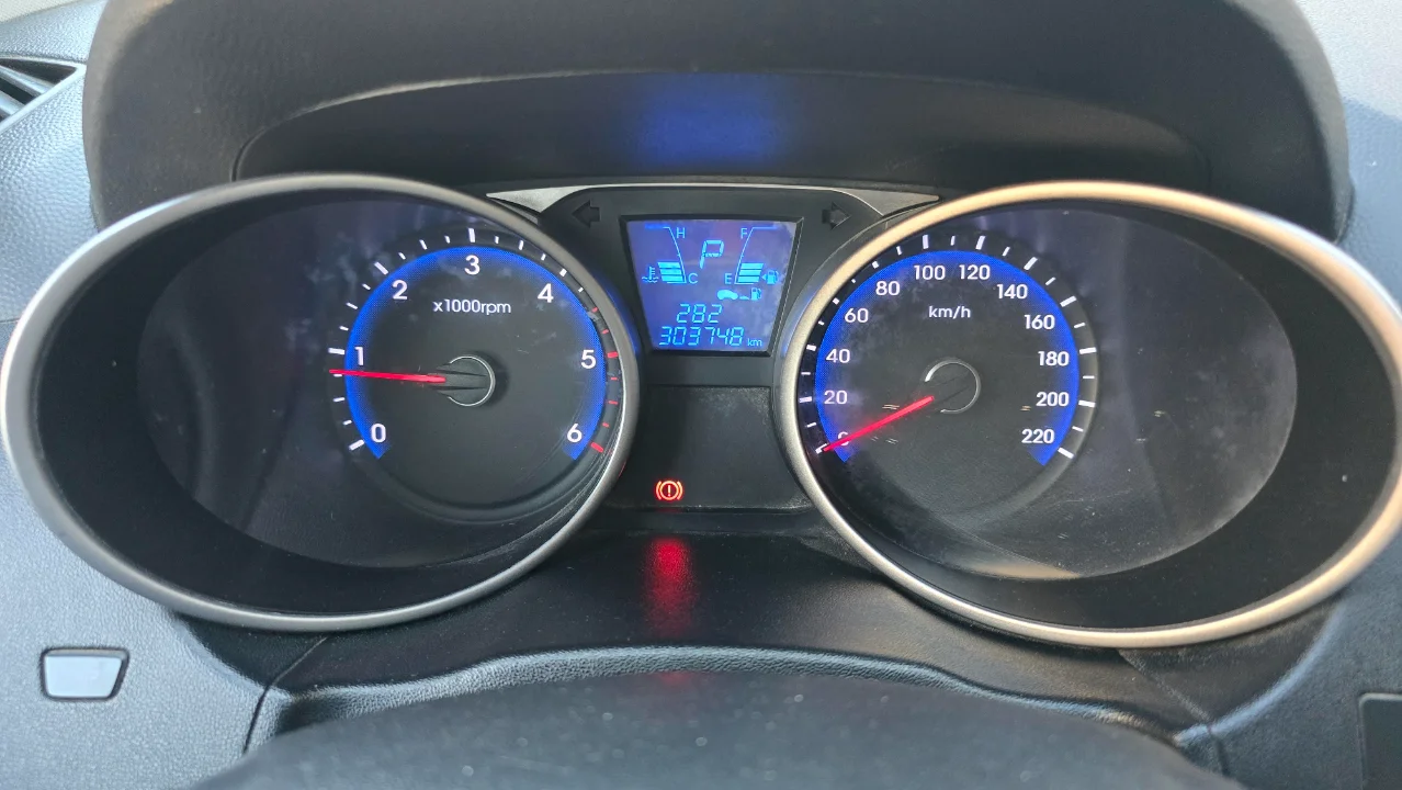 Hyundai IX35 - Photo 2