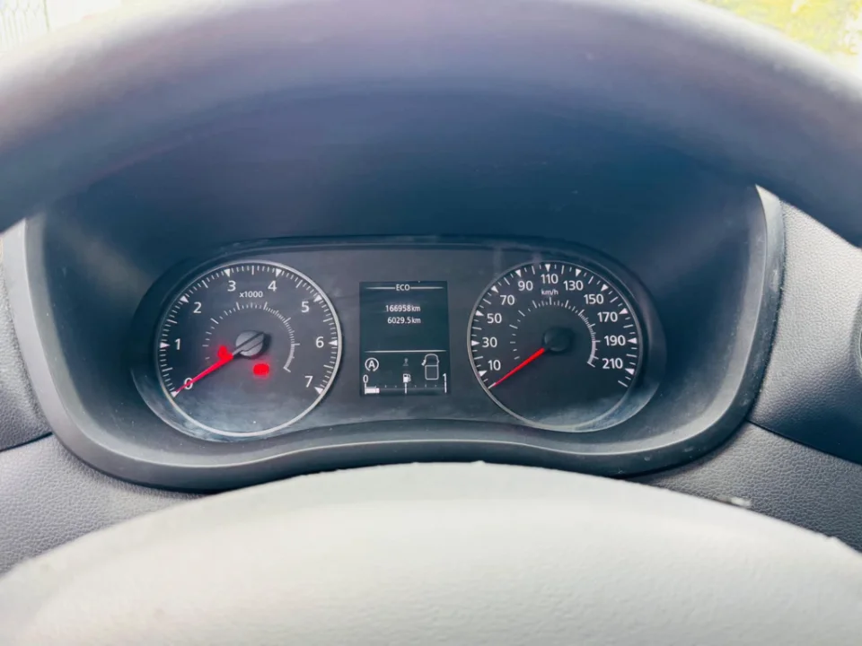 Renault Master - Photo 2