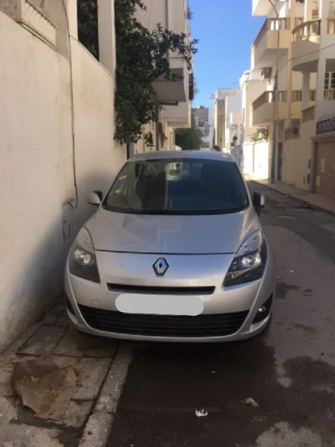 Renault Scenic 2011