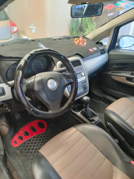 Fiat GRANDE PUNTO - Photo 4