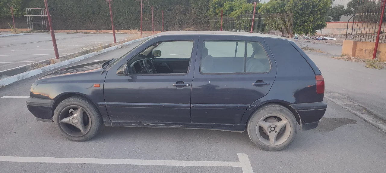 Volkswagen Golf - Photo 6