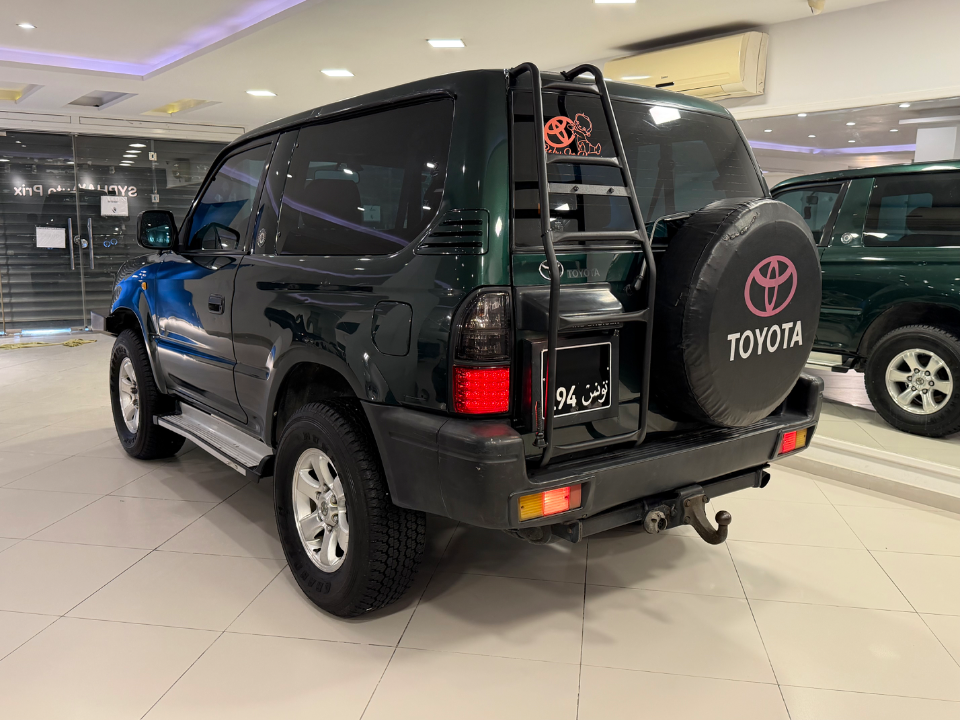Toyota Land Cruiser - Photo 9
