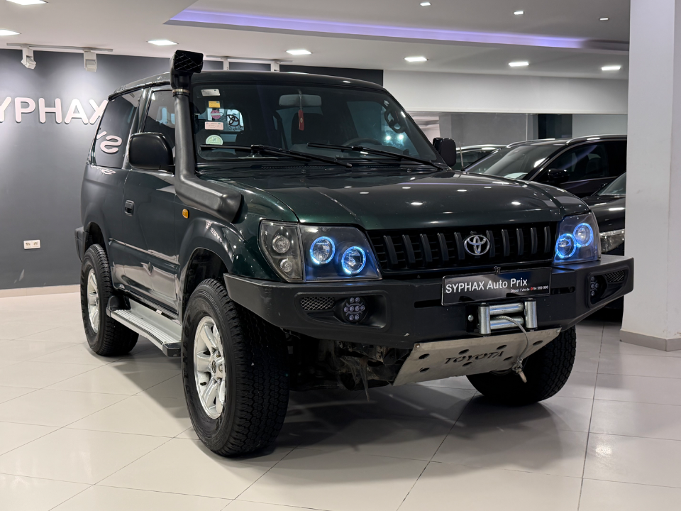 Toyota Land Cruiser - Photo 8