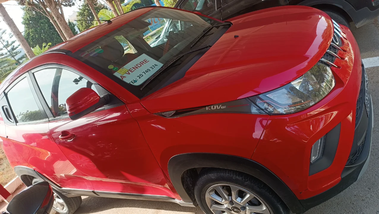 Mahindra KUV 100 - Photo 9
