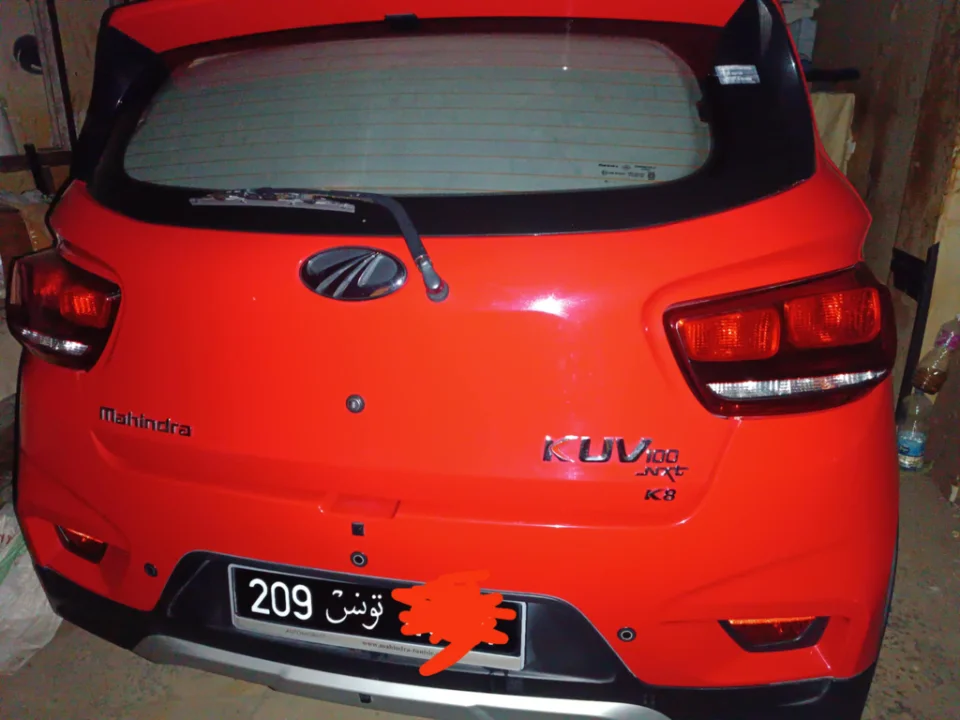 Mahindra KUV 100 - Photo 5