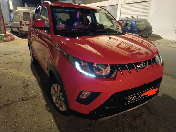 MAHINDRA KUV 100 K8 TOUTE OPTION DANS L&amp;#039;EMBALLAGE