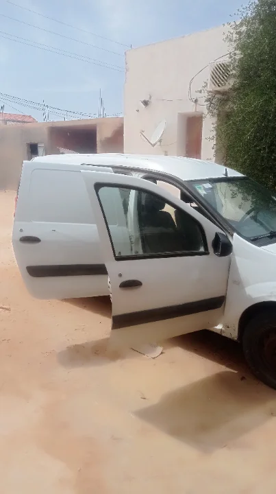 Dacia LOGAN - Photo 9