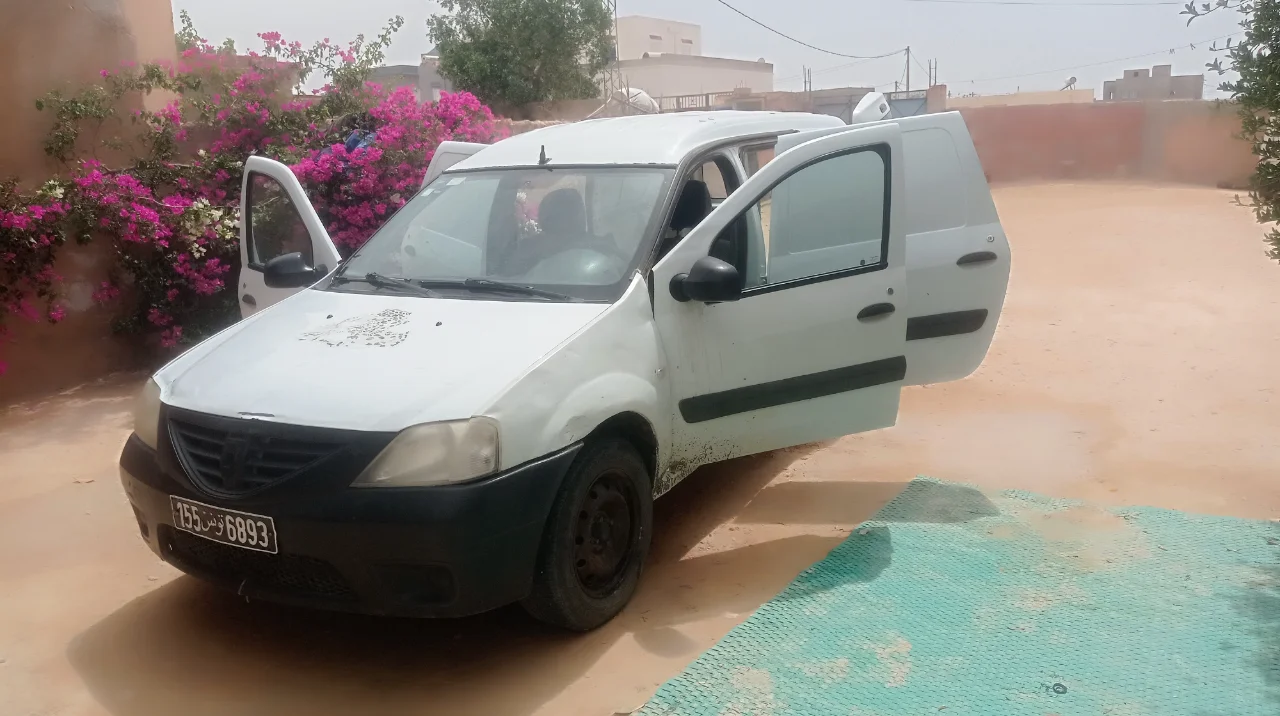Dacia LOGAN - Photo 2