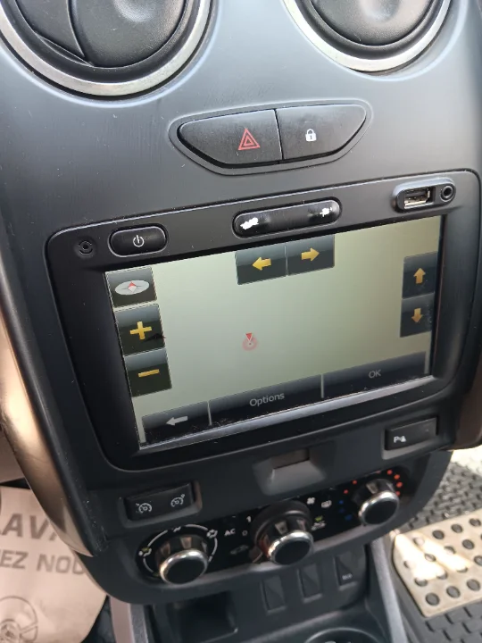 Dacia DUSTER - Photo 2