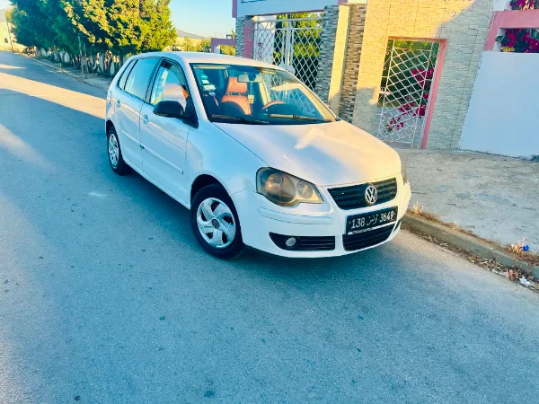 Volkswagen Polo - Photo 2