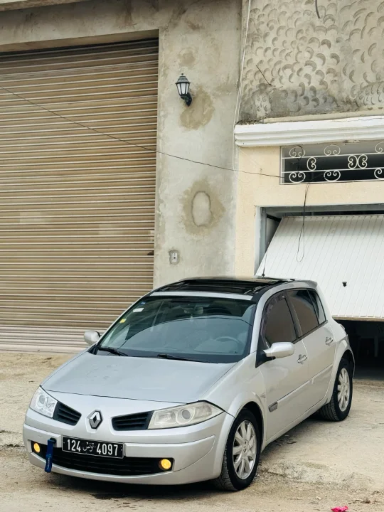 Renault Megane - Photo 3