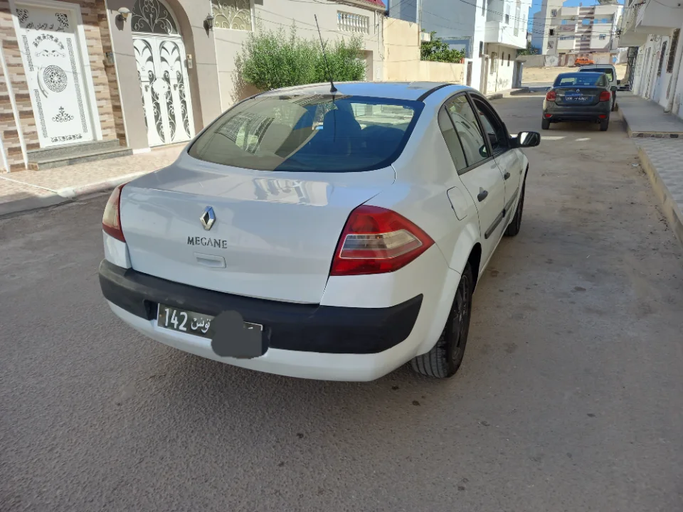 Renault Megane - Photo 4
