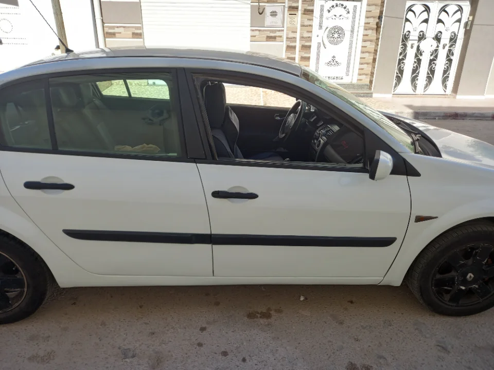 Renault Megane - Photo 3